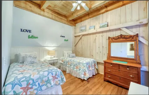21 Island Inn Road Oak Bluffs MA 02557