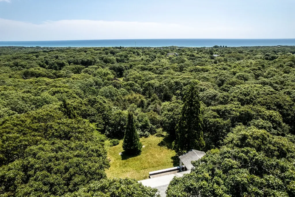 12 Peaked Hill Road Chilmark MA 02535