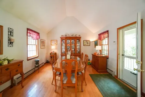 2 Farm Path Oak Bluffs MA 02557