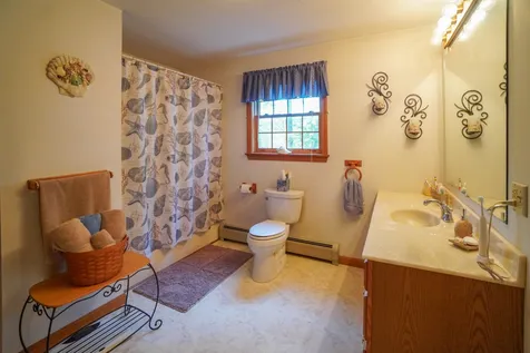 2 Farm Path Oak Bluffs MA 02557
