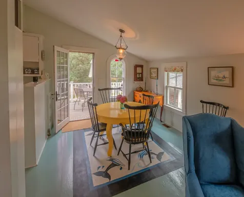6 Brewster Avenue Oak Bluffs MA 02557
