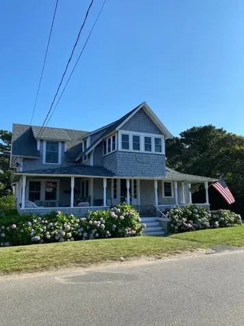 6 Brewster Avenue Oak Bluffs MA 02557