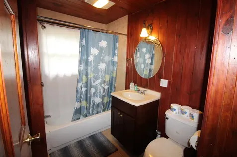 84 Eighteenth Street South Edgartown MA 02539
