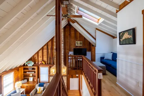 235 Meetinghouse Way Edgartown MA 02539