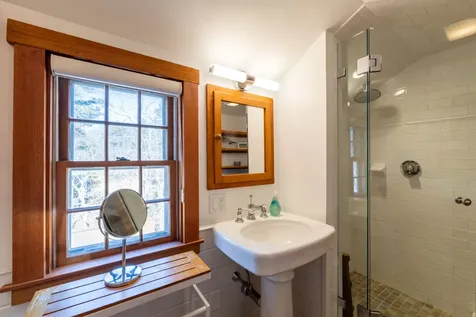 235 Meetinghouse Way Edgartown MA 02539