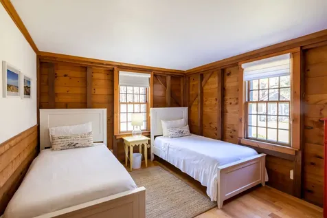 235 Meetinghouse Way Edgartown MA 02539