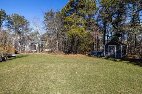 235 Meetinghouse Way Edgartown MA 02539