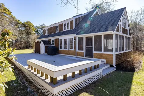 235 Meetinghouse Way Edgartown MA 02539