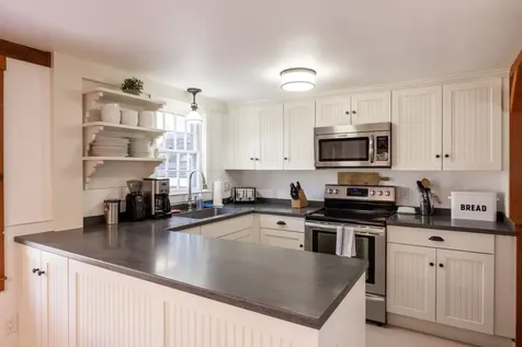 235 Meetinghouse Way Edgartown MA 02539