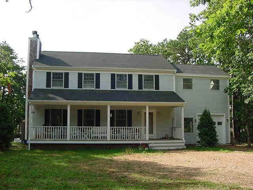 6 Farm Path Oak Bluffs MA 02539