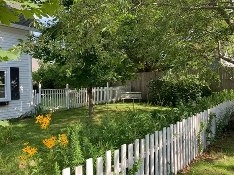 16 Hiawatha Avenue Oak Bluffs MA 02557