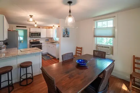 21 Forest Hill Avenue Oak Bluffs MA 02557