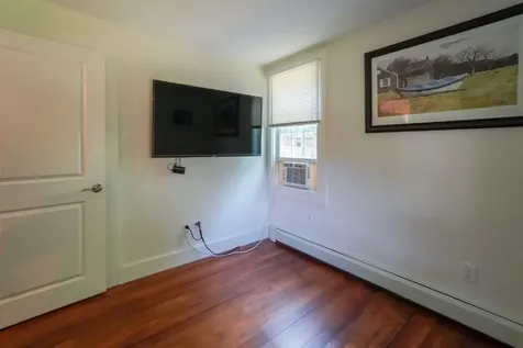 21 Forest Hill Avenue Oak Bluffs MA 02557