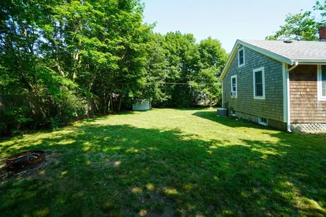 21 Forest Hill Avenue Oak Bluffs MA 02557
