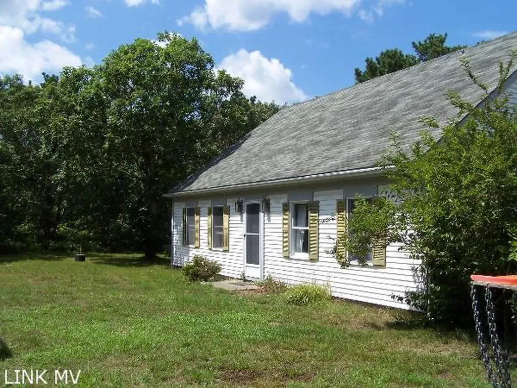 24 Turkeyland Cove Road Edgartown MA 02539