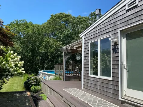11 Sparrow Lane Edgartown MA 02539