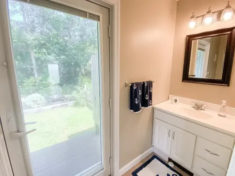 11 Sparrow Lane Edgartown MA 02539
