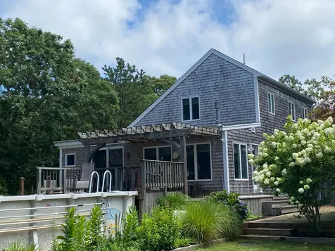 11 Sparrow Lane Edgartown MA 02539