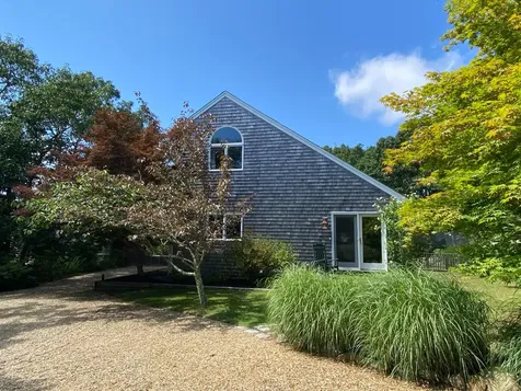 11 Sparrow Lane Edgartown MA 02539
