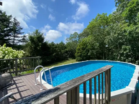 11 Sparrow Lane Edgartown MA 02539
