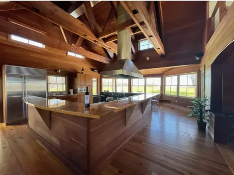 53 Wequobsque Road Chilmark MA 02535