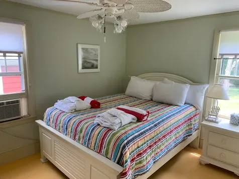 36 Hines Point Vineyard Haven MA 02568
