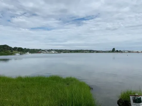 36 Hines Point Vineyard Haven MA 02568