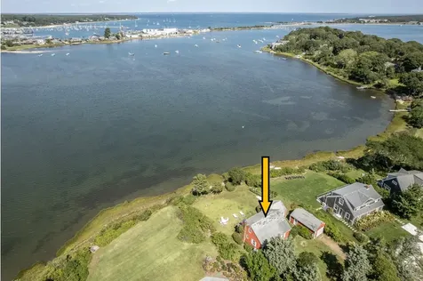 36 Hines Point Vineyard Haven MA 02568