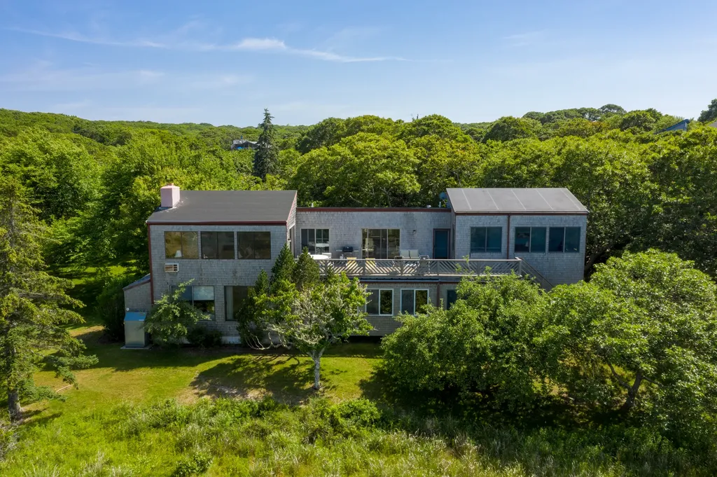 416 Lighthouse Road Aquinnah MA 02535
