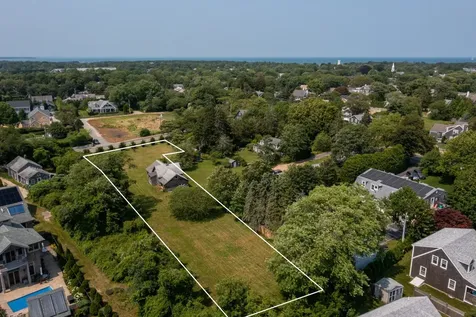 0 Clevelandtown Road Edgartown MA 02539