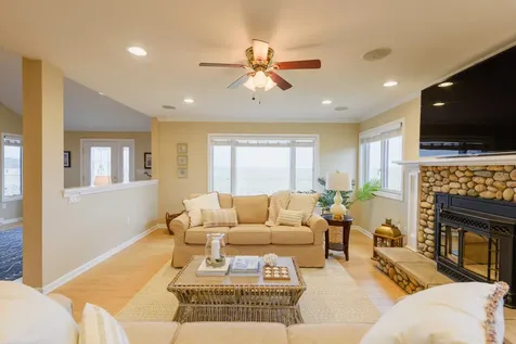 8 Aero Avenue Edgartown MA 02539