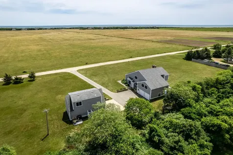 8 Aero Avenue Edgartown MA 02539