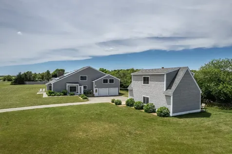 8 Aero Avenue Edgartown MA 02539
