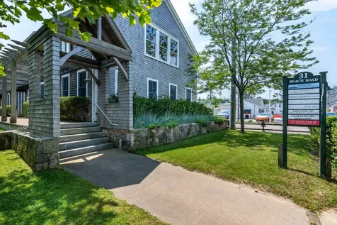 31 Beach Road Vineyard Haven MA 02568