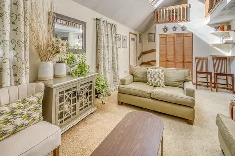 67 Saddle Club Road Edgartown MA 02539