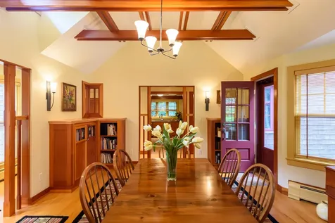 41 Bayes Hill Road Oak Bluffs MA 02539-4427