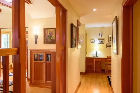 41 Bayes Hill Road Oak Bluffs MA 02539-4427