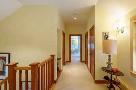 41 Bayes Hill Road Oak Bluffs MA 02539-4427