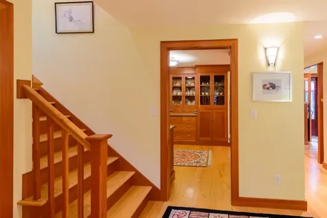 41 Bayes Hill Road Oak Bluffs MA 02539-4427