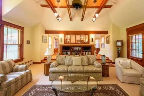 41 Bayes Hill Road Oak Bluffs MA 02539-4427