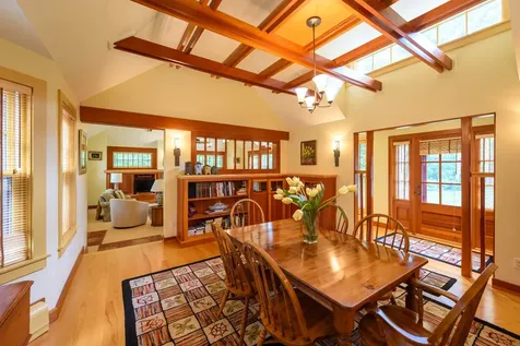 41 Bayes Hill Road Oak Bluffs MA 02539-4427