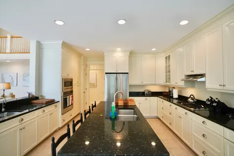 243 Pond Road West Tisbury MA 02575