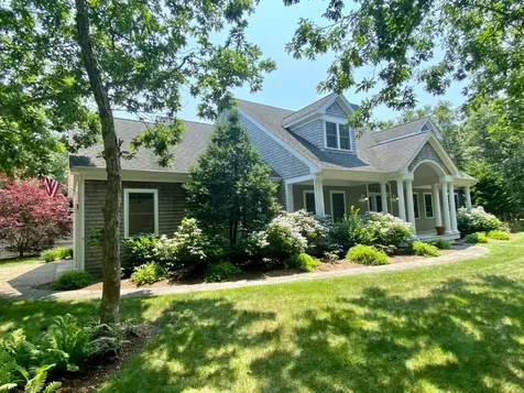 243 Pond Road West Tisbury MA 02575