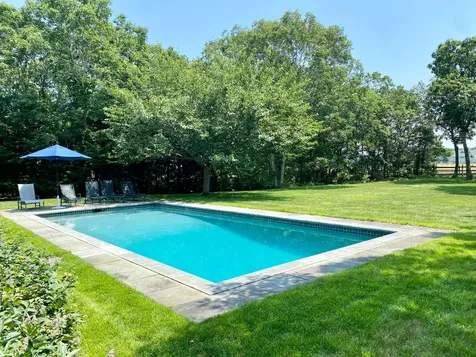 243 Pond Road West Tisbury MA 02575