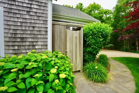 243 Pond Road West Tisbury MA 02575
