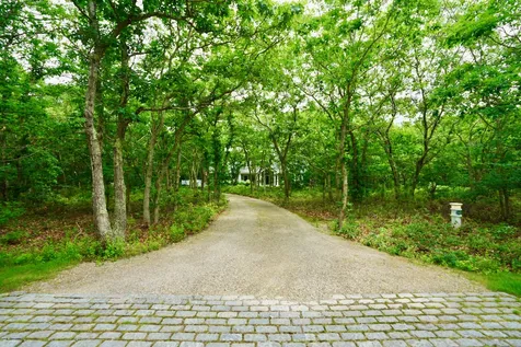 243 Pond Road West Tisbury MA 02575