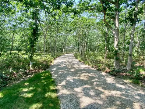 243 Pond Road West Tisbury MA 02575