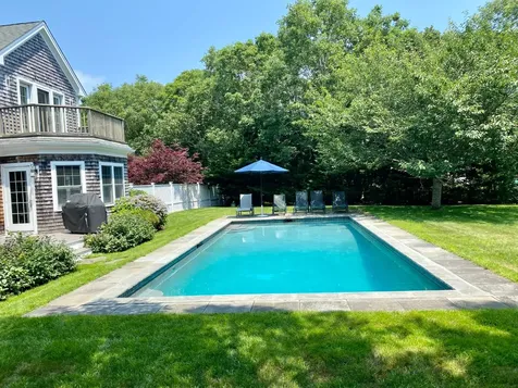 243 Pond Road West Tisbury MA 02575