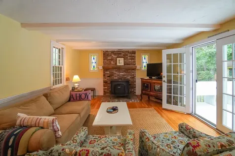 8 School House Village Oak Bluffs MA 02557