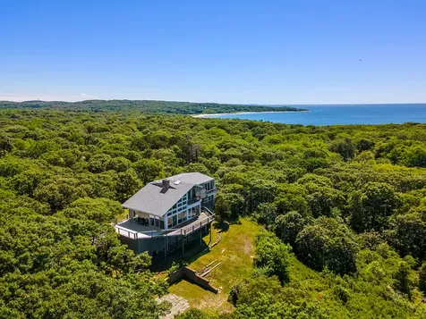 68 & 70 Capawock Road West Tisbury MA 02575
